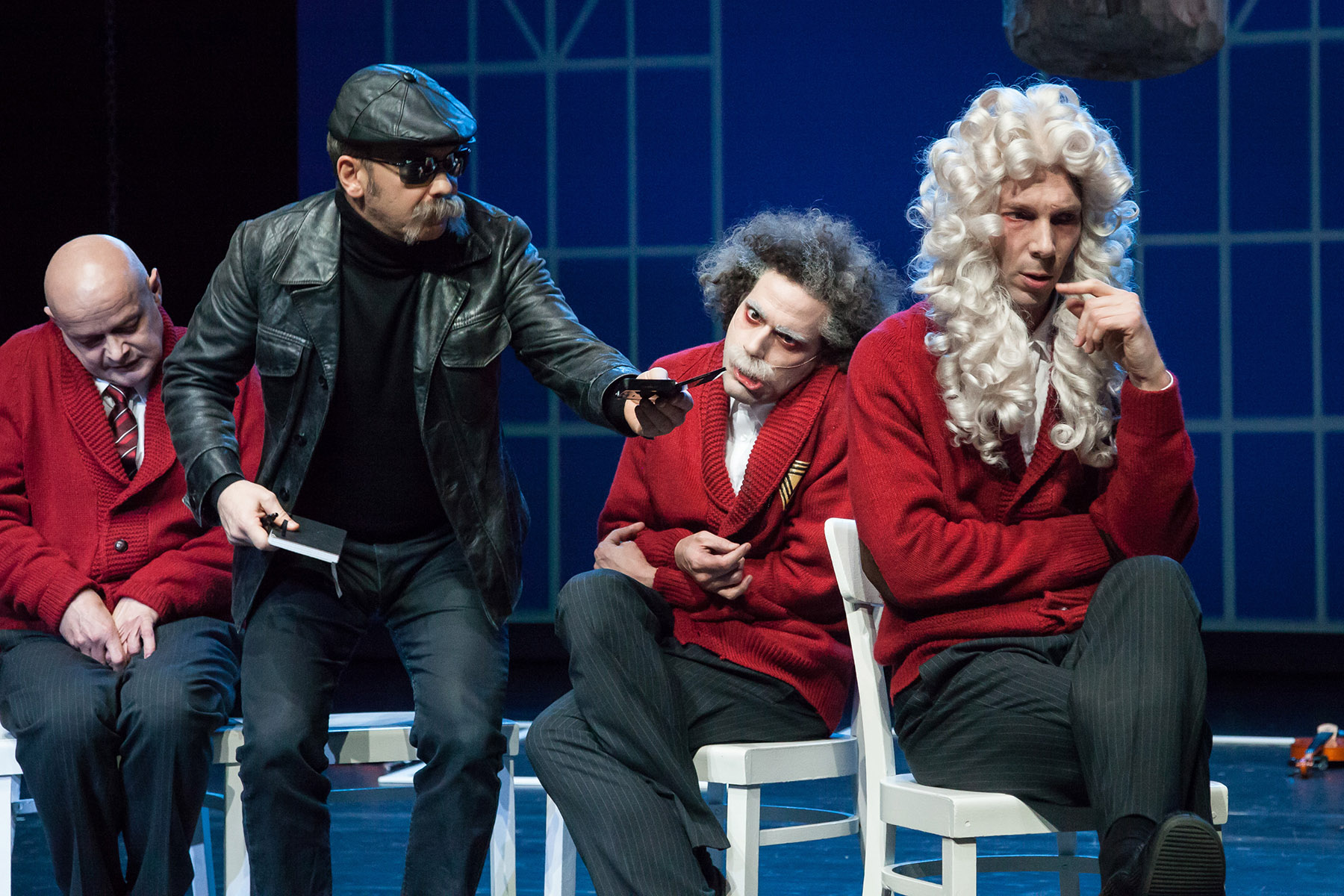 physiker dürrenmatt theater an der ruhr mülheim wolf gerlach jo fabian theater einstein