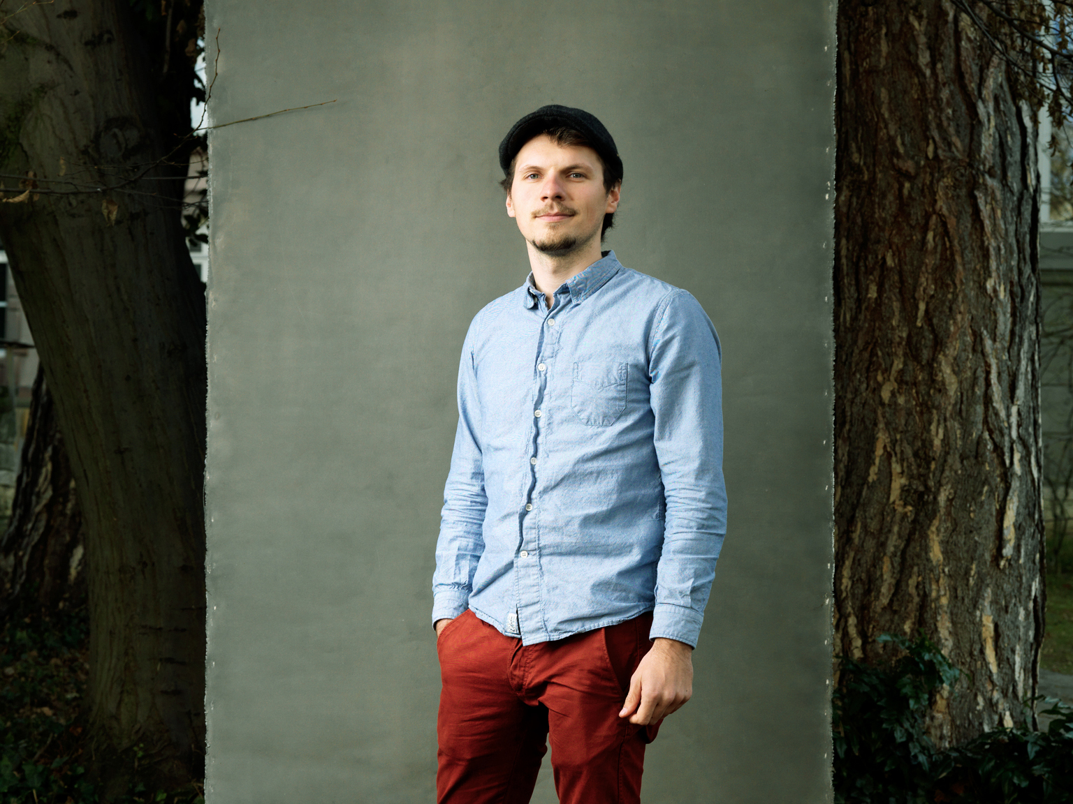 gabriel-hill-portrait-fotograf-basel-editorial-universitaet-basel-tim