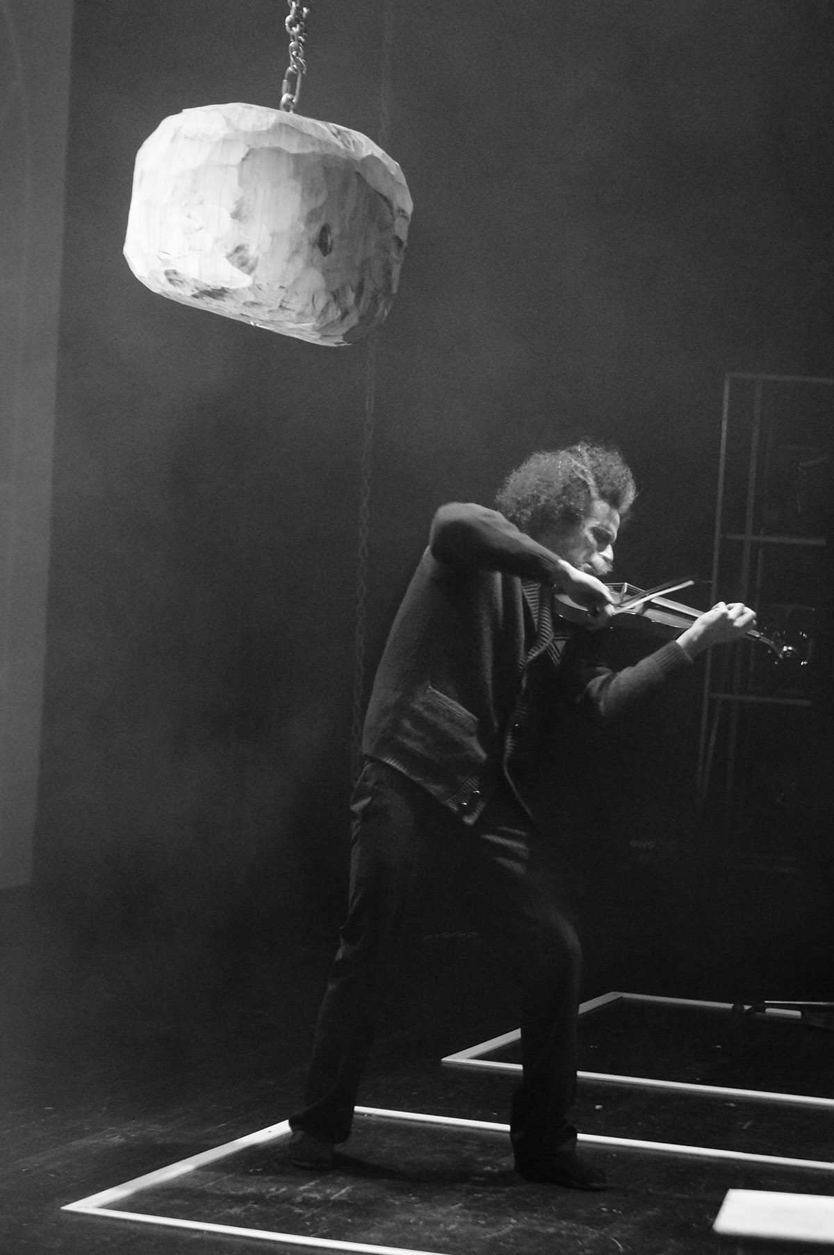 physiker dürrenmatt theater an der ruhr mülheim wolf gerlach jo fabian theater einstein