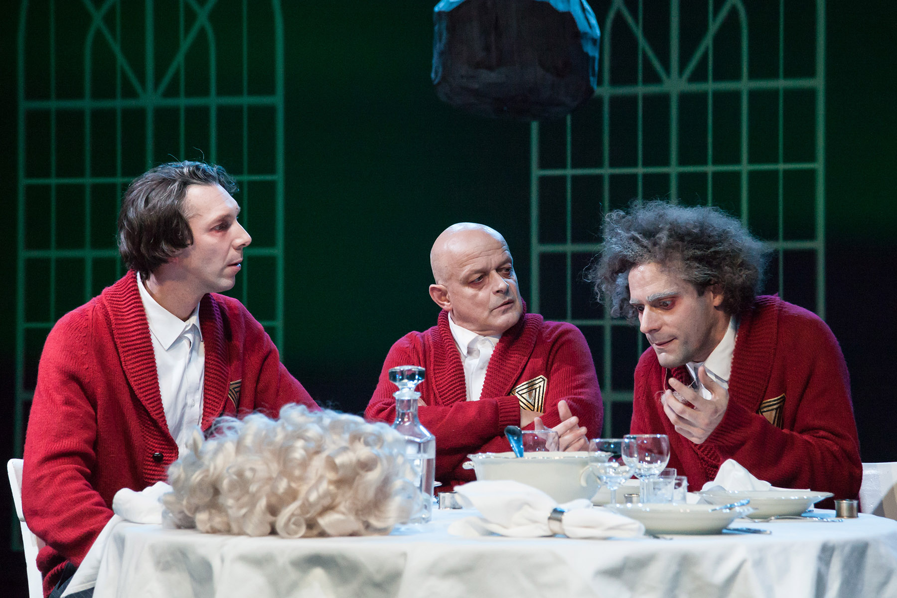physiker dürrenmatt theater an der ruhr mülheim wolf gerlach jo fabian theater einstein