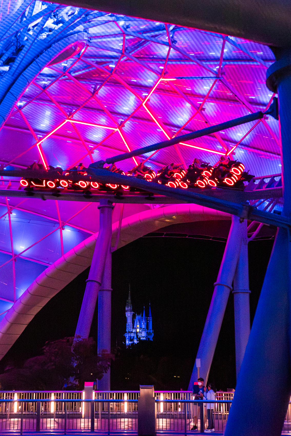 Magic Kingdom
Walt Disney World
Florida
November 4, 2025


DerekBrad.com