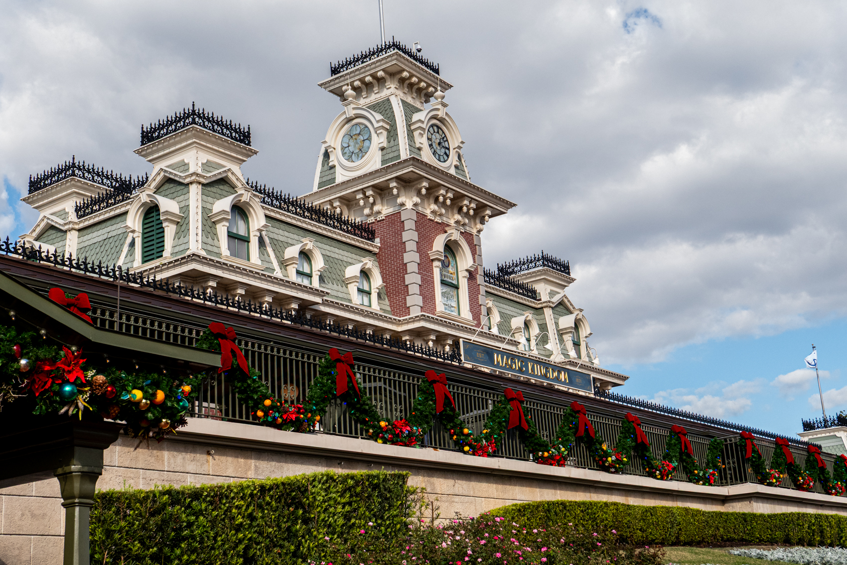 Magic Kingdom
Walt Disney World
Florida
November 4, 2025


DerekBrad.com