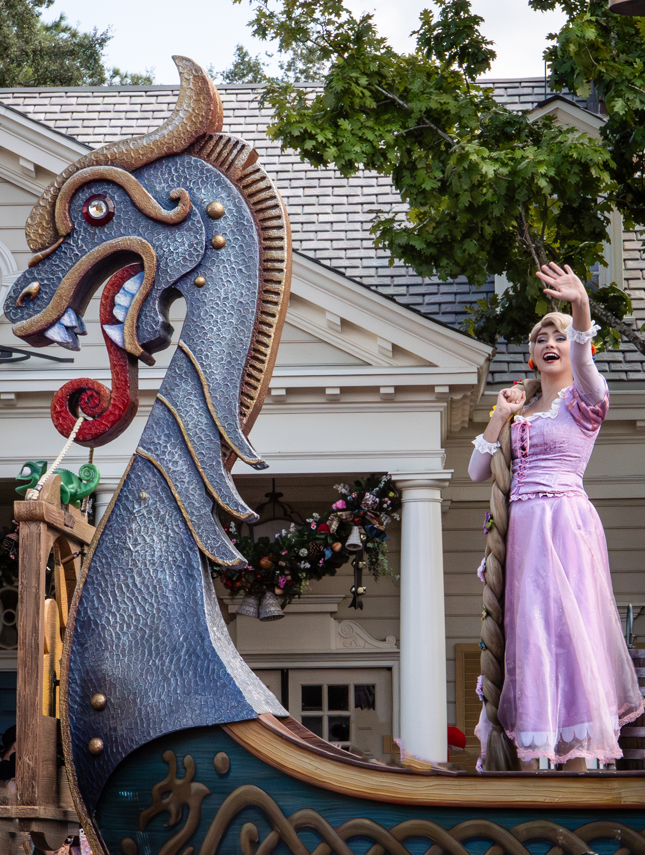 Disney Festival of Fantasy Parade
Magic Kingdom
Walt Disney World
Florida
November 4, 2025


DerekBrad.com