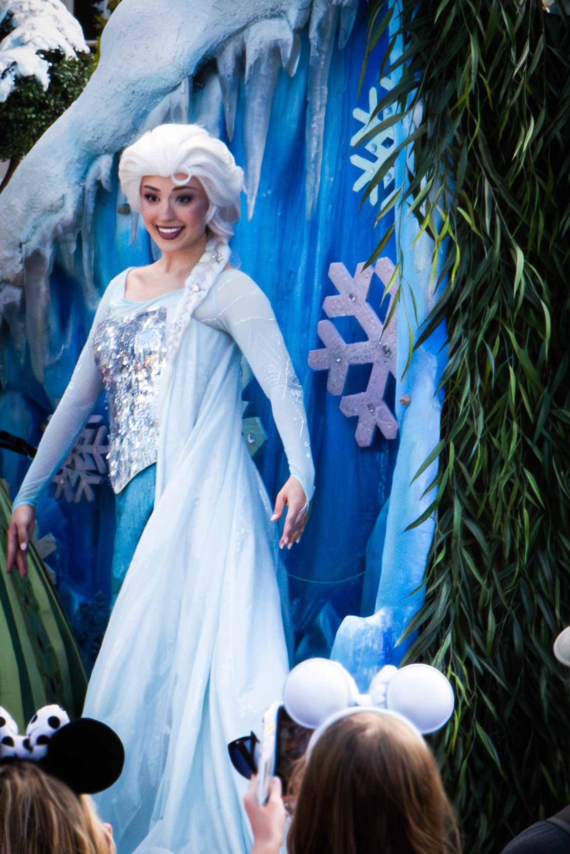 Disney Festival of Fantasy Parade
Magic Kingdom
Walt Disney World
Florida
November 4, 2025


DerekBrad.com