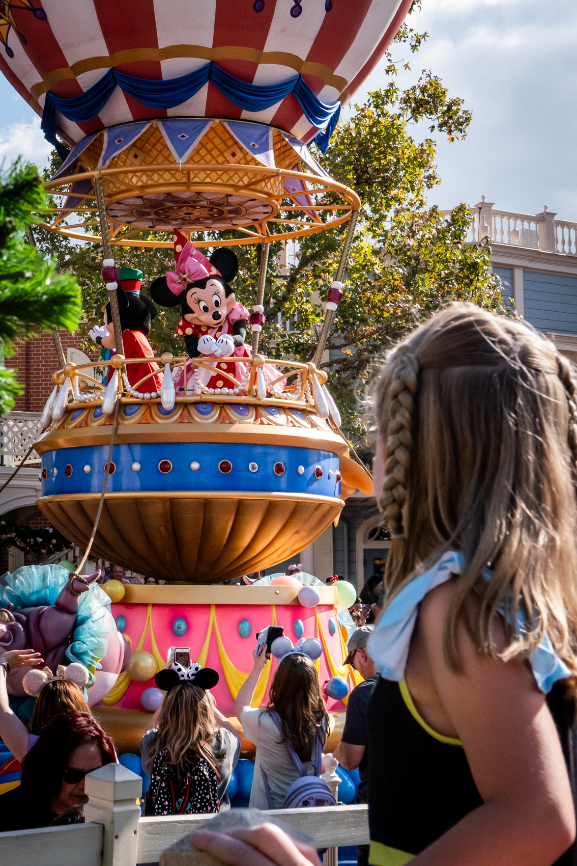 Disney Festival of Fantasy Parade
Magic Kingdom
Walt Disney World
Florida
November 4, 2025


DerekBrad.com