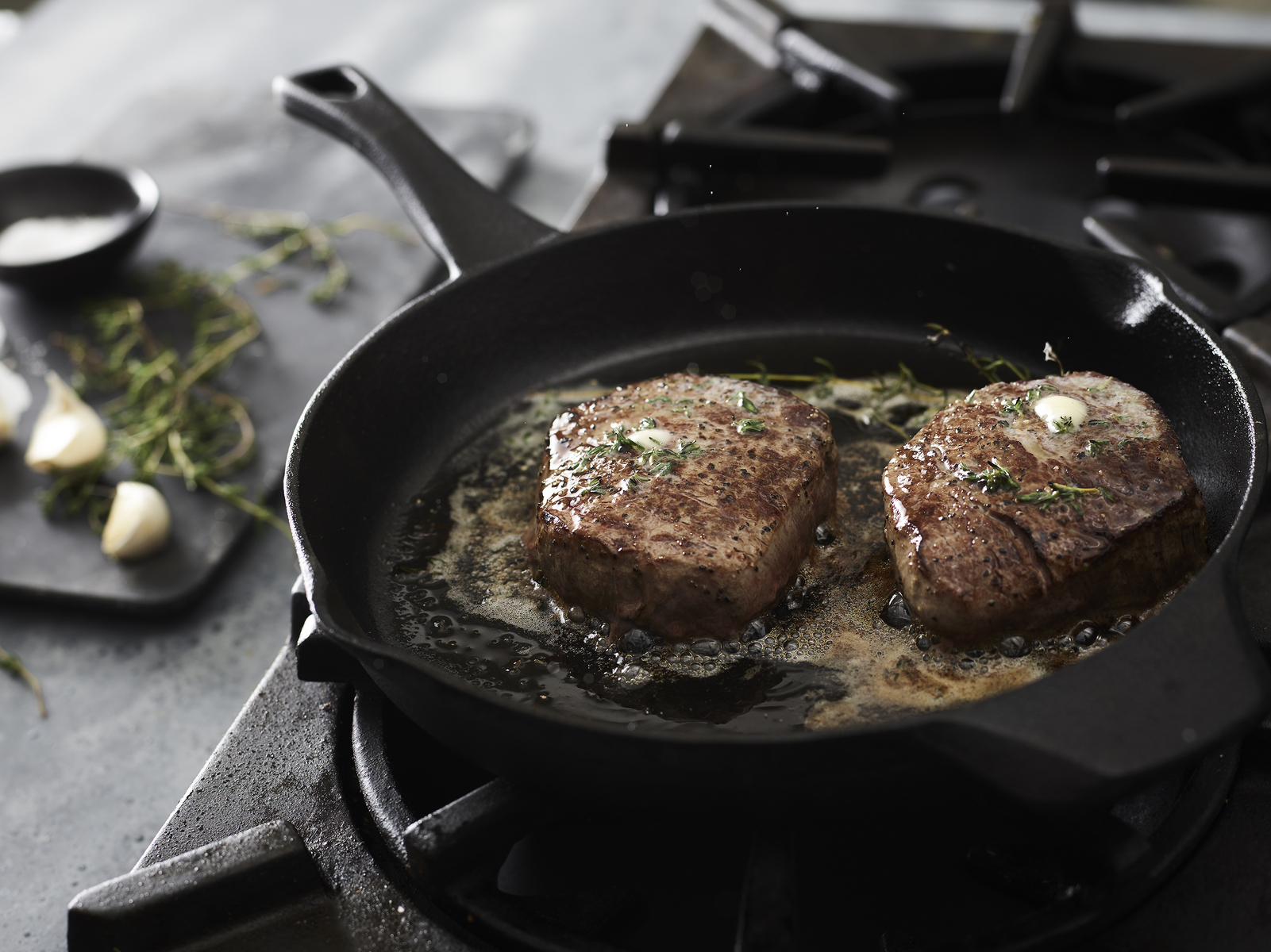 Lifestyle photograph by Jessica Grenier for brand storytelling and advertising.