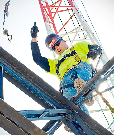 Roof Truss Placement, warehouse construction