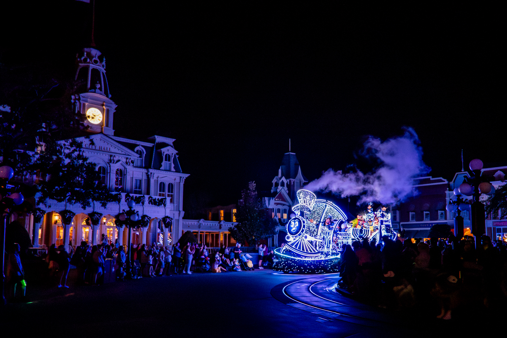 Disney Starlight: Dream the Night Away
Magic Kingdom
Walt Disney World
Florida
November 4, 2025


DerekBrad.com