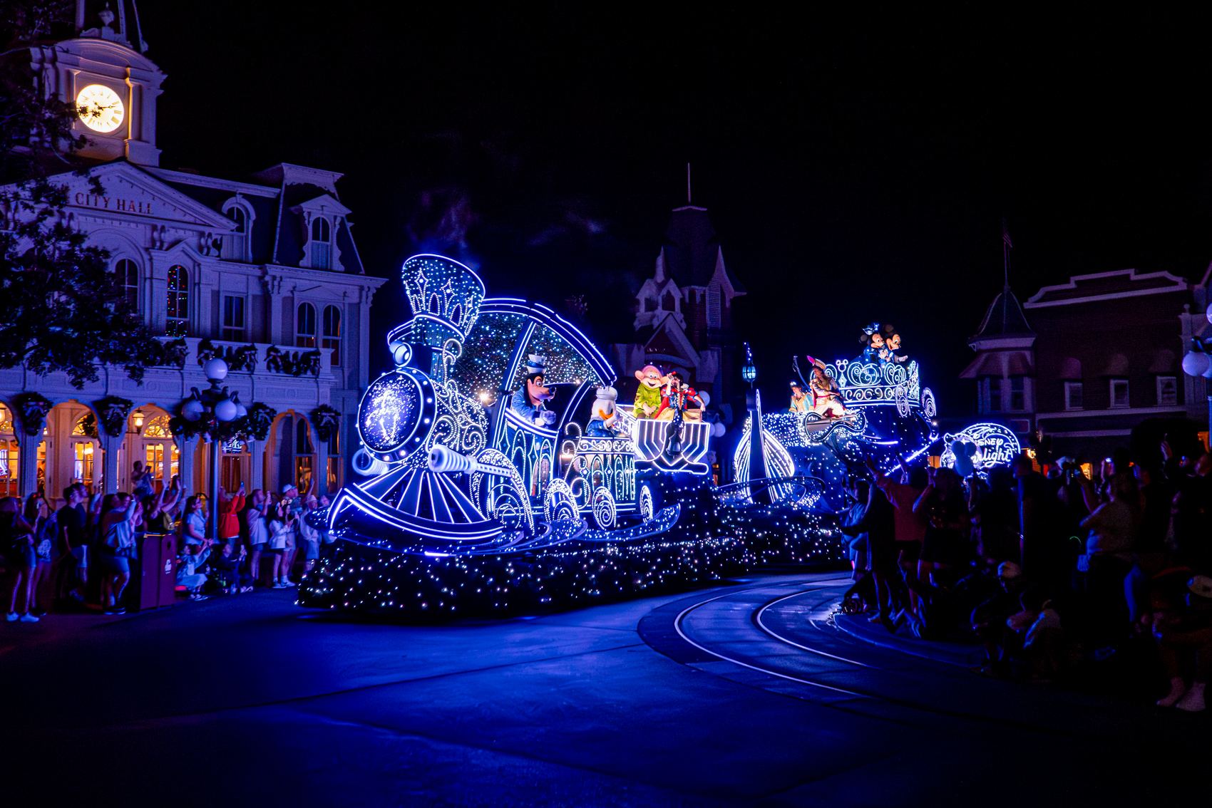 Disney Starlight: Dream the Night Away
Magic Kingdom
Walt Disney World
Florida
November 4, 2025


DerekBrad.com