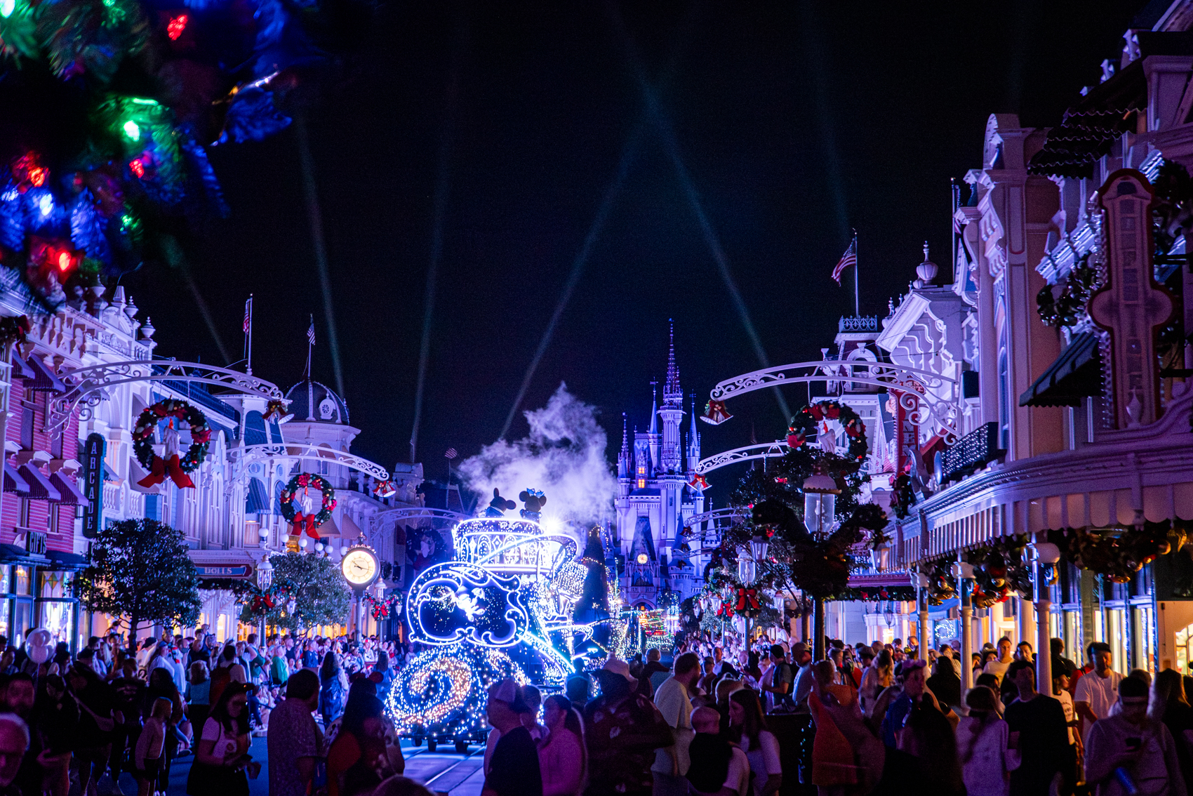 Disney Starlight: Dream the Night Away
Magic Kingdom
Walt Disney World
Florida
November 4, 2025


DerekBrad.com