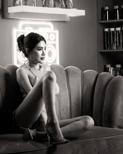 Photographer:  Henry WestheimIG:  https://www.instagram.com/henry_westheimModel:  Xian ChenIG:  https://www.instagram.com/lazyyyyboneFB:  https://www.facebook.com/chen.xian.473652?mibextid=LQQJ4d