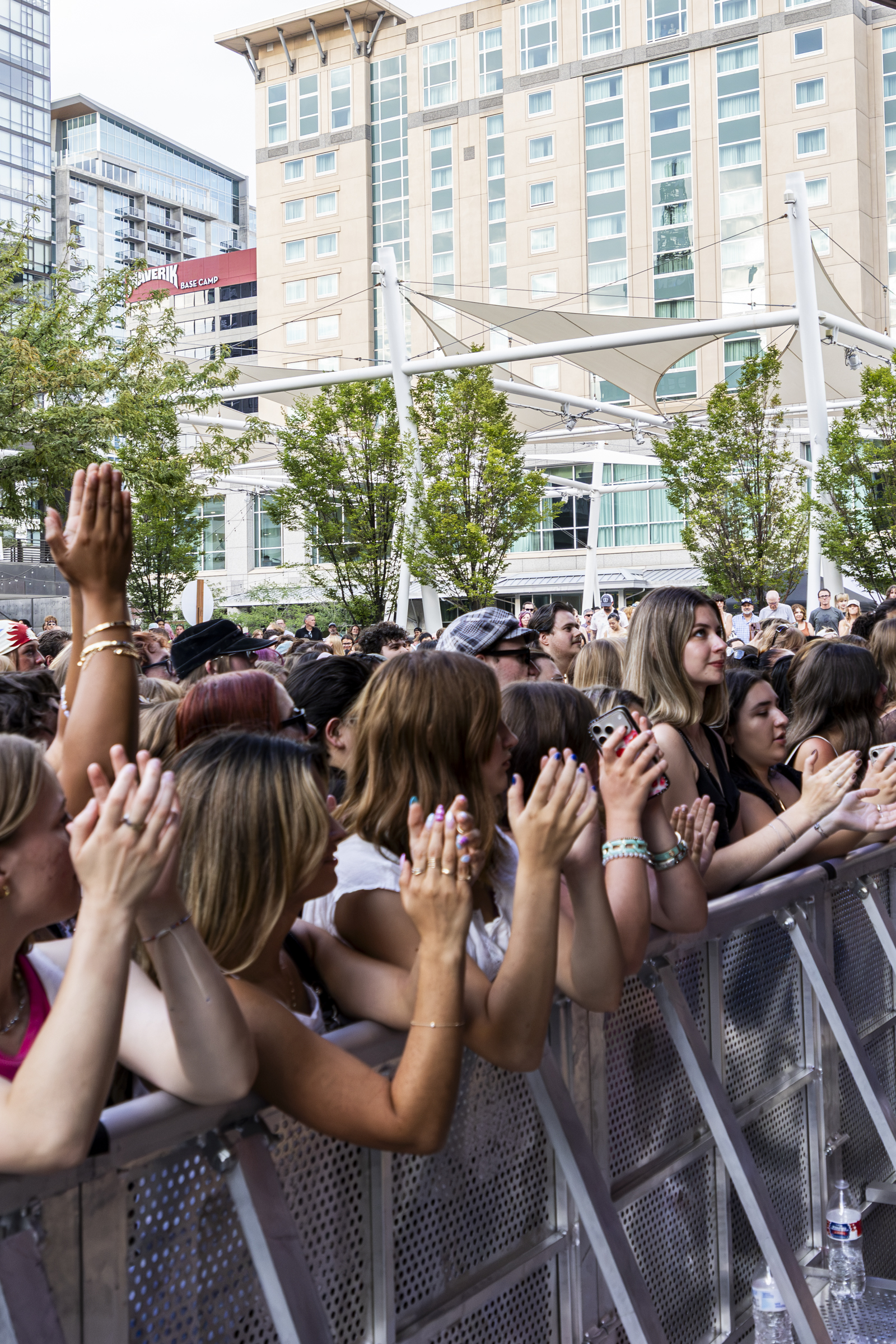 Charlotte Lawrence
Twilight Concert Series
Gallivan Center
Salt Lake City, Utah
July 27, 2026


DerekBrad.com