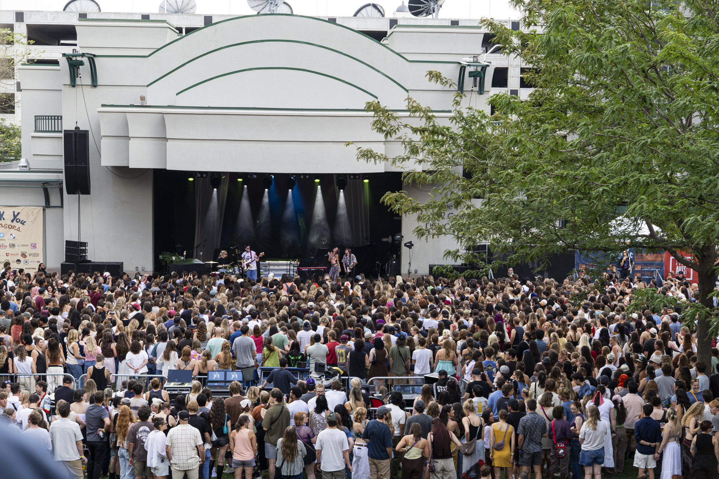 Charlotte Lawrence
Twilight Concert Series
Gallivan Center
Salt Lake City, Utah
July 27, 2026


DerekBrad.com