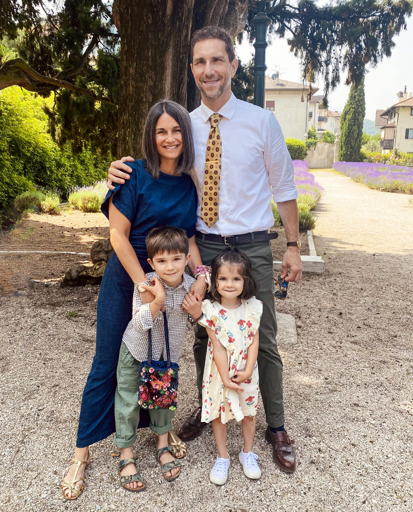 FEDERICO NARDELLI ELENA PEGORETTI  CON GINEVRA E PIETRO FRAM

FAMIGLIA 2025


@FEDERICO NARDELLI
