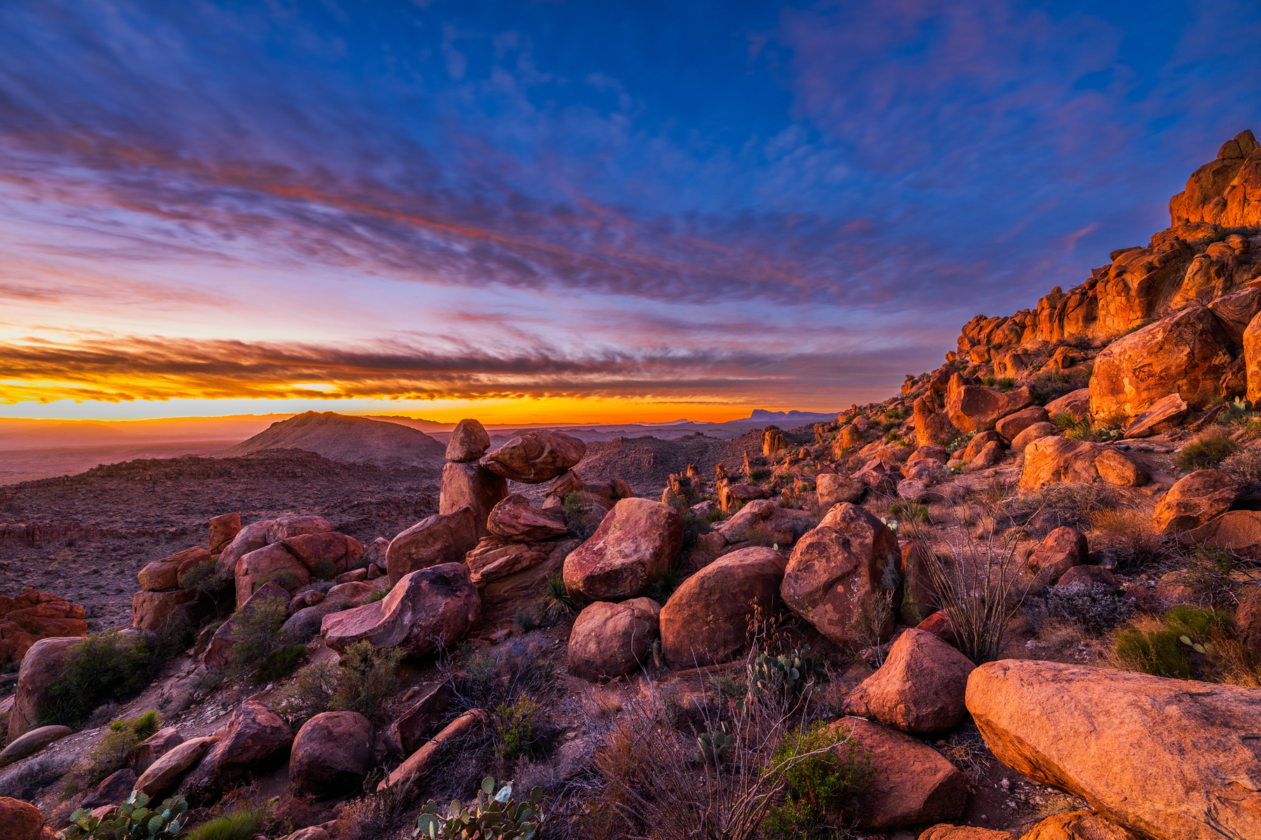 Landscapes of Big Bend National park taken by Jay Brittain photography