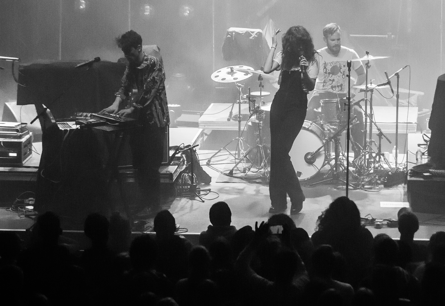 Grace Mitchell
Union Transfer 
Philadelphia, PA 
December 7, 2016


DerekBrad.com
