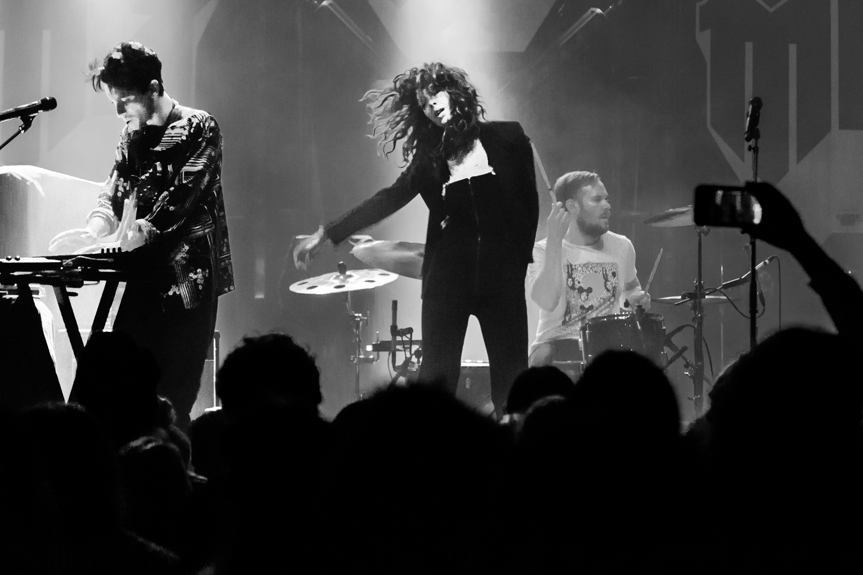 Grace Mitchell
Union Transfer 
Philadelphia, PA 
December 7, 2016


DerekBrad.com