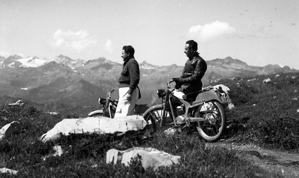 MONTE BALDO - TRENTO
1952
Giuseppe Perini
Aero Caproni 
Capriolo 75 Turismo

@REGITRO STORICO CAPRIOLO