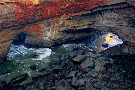 Devil's Punchbowl, Oregon