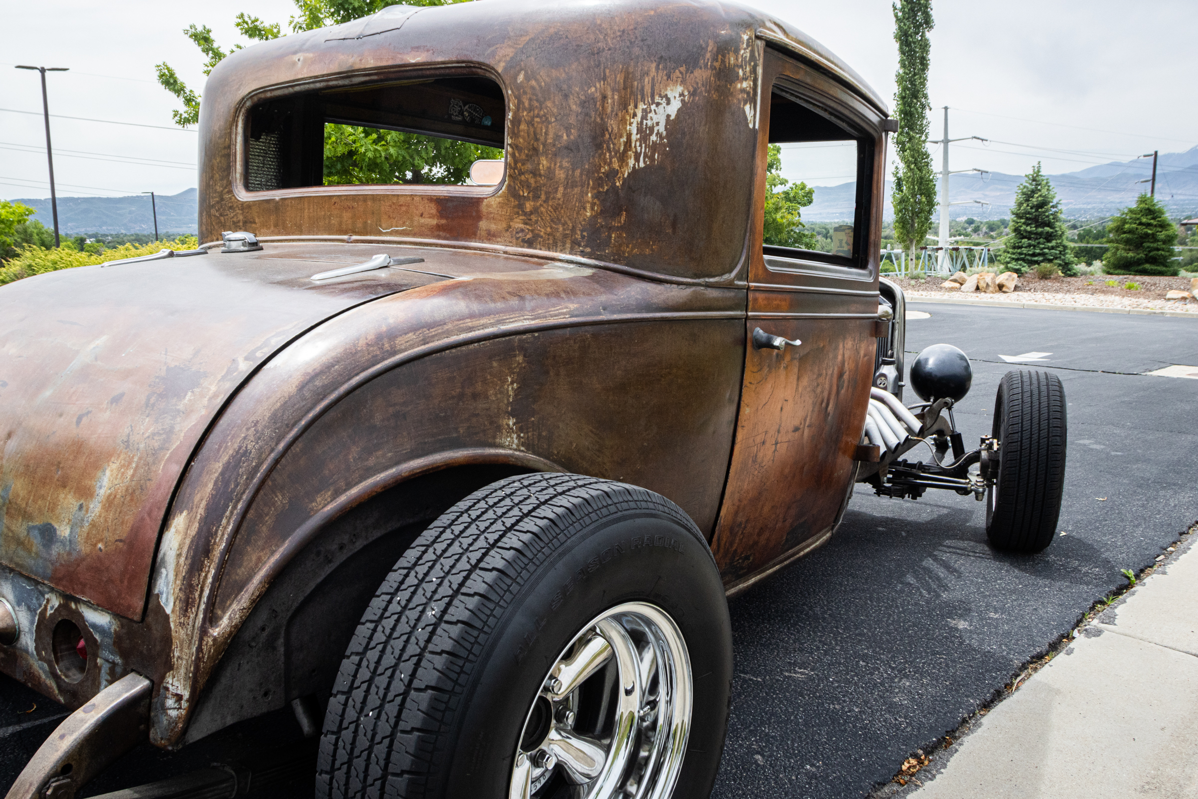 Hot Rod 
SLUG Magazine
Midvale and Sandy, Utah
May 24, 2025


DerekBrad.com