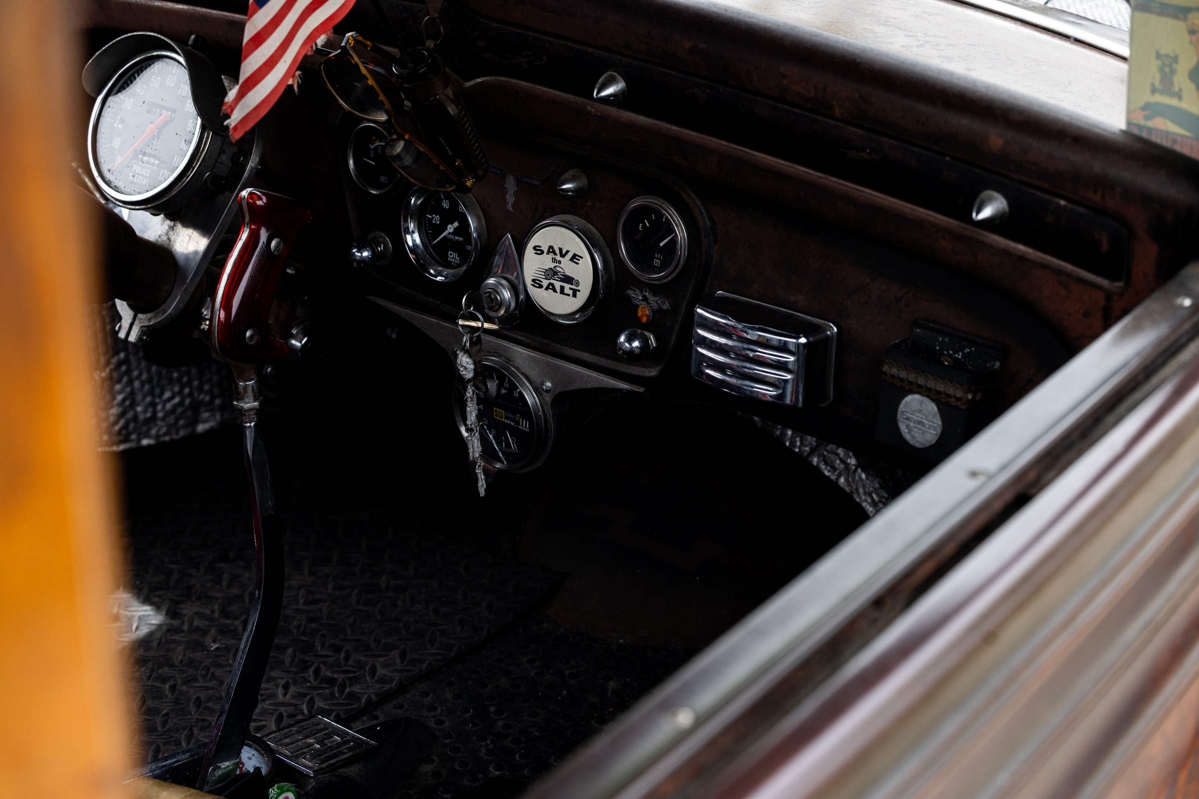 Hot Rod 
SLUG Magazine
Midvale and Sandy, Utah
May 24, 2025


DerekBrad.com