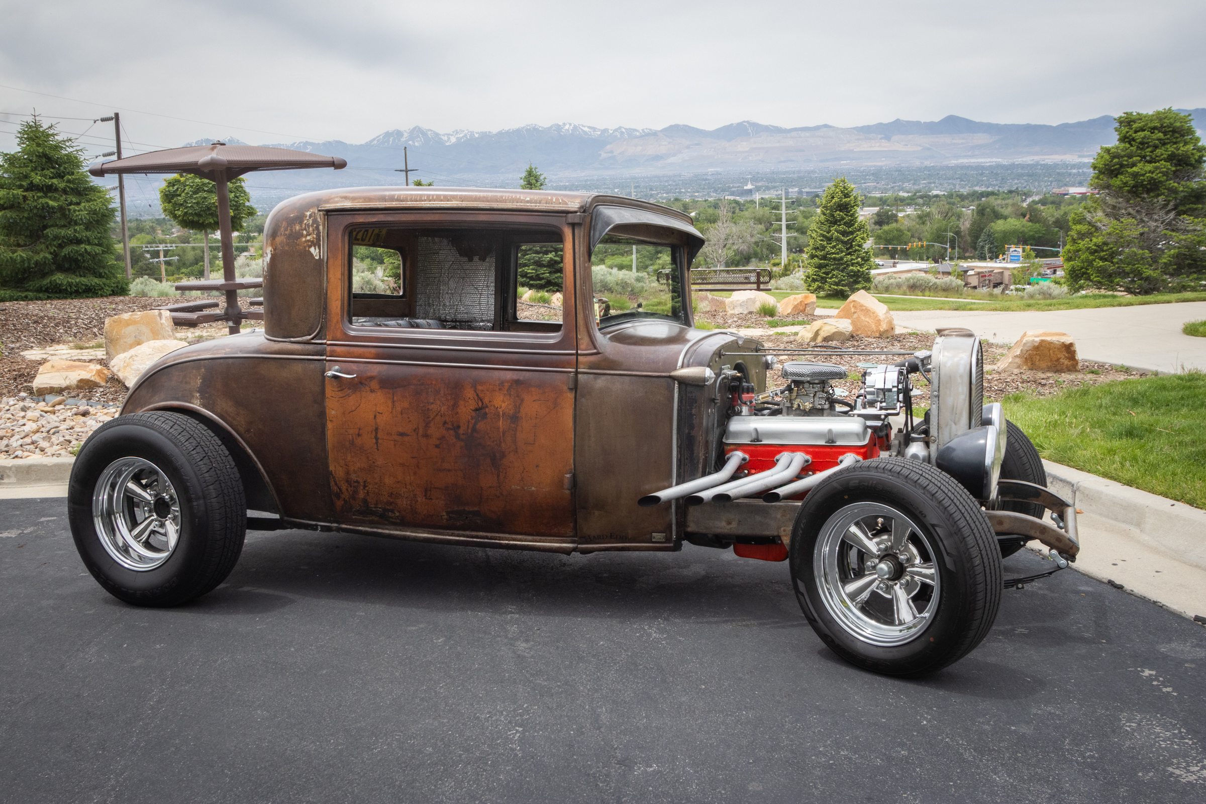Hot Rod 
SLUG Magazine
Midvale and Sandy, Utah
May 24, 2025


DerekBrad.com