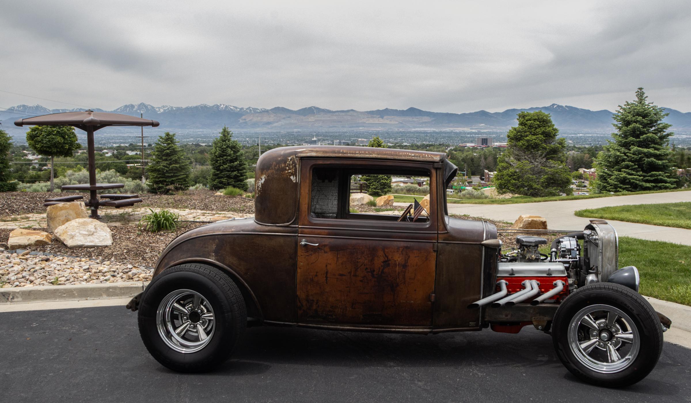 Hot Rod 
SLUG Magazine
Midvale and Sandy, Utah
May 24, 2025


DerekBrad.com